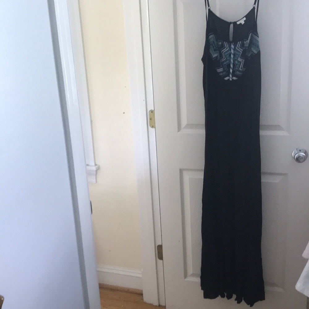 South Moon Under Black Maxi Dress Size M